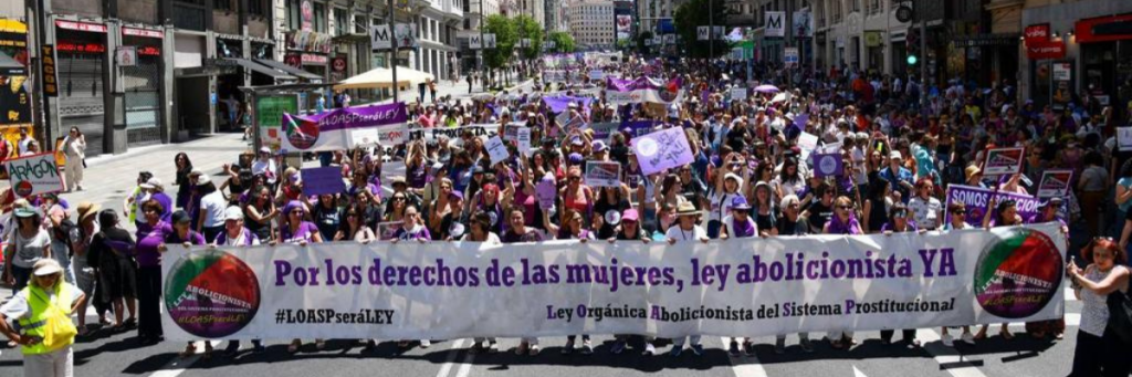 Cabecera manifestación "Por los derechos de las mujeres, ley abolicionista YA"